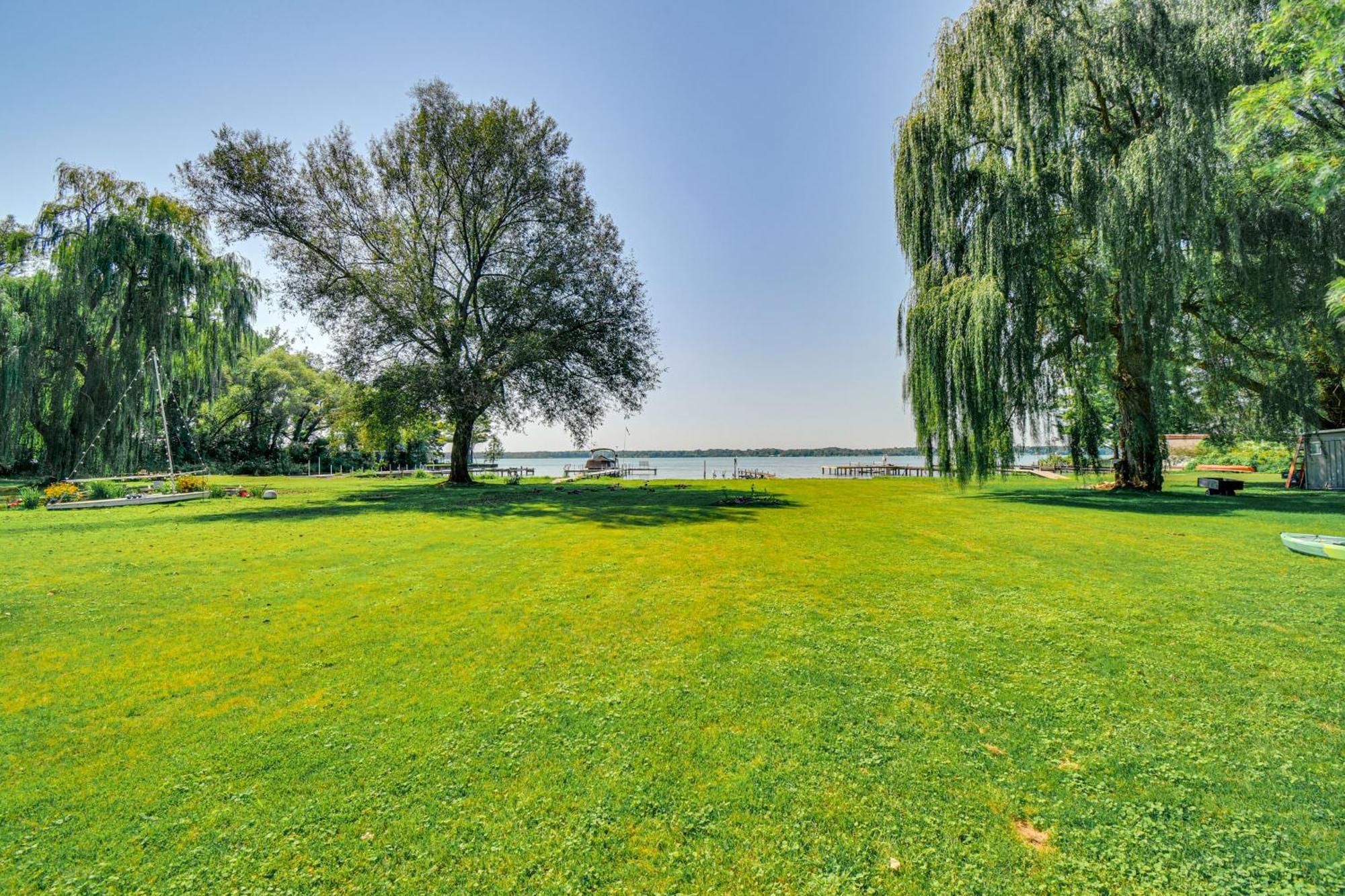 Cayuga Lake Cottage Private Dock And Deck! Exterior photo